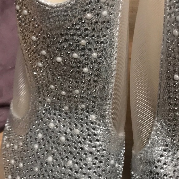 Silver and mesh , block heel shoes - Picture 7 of 8